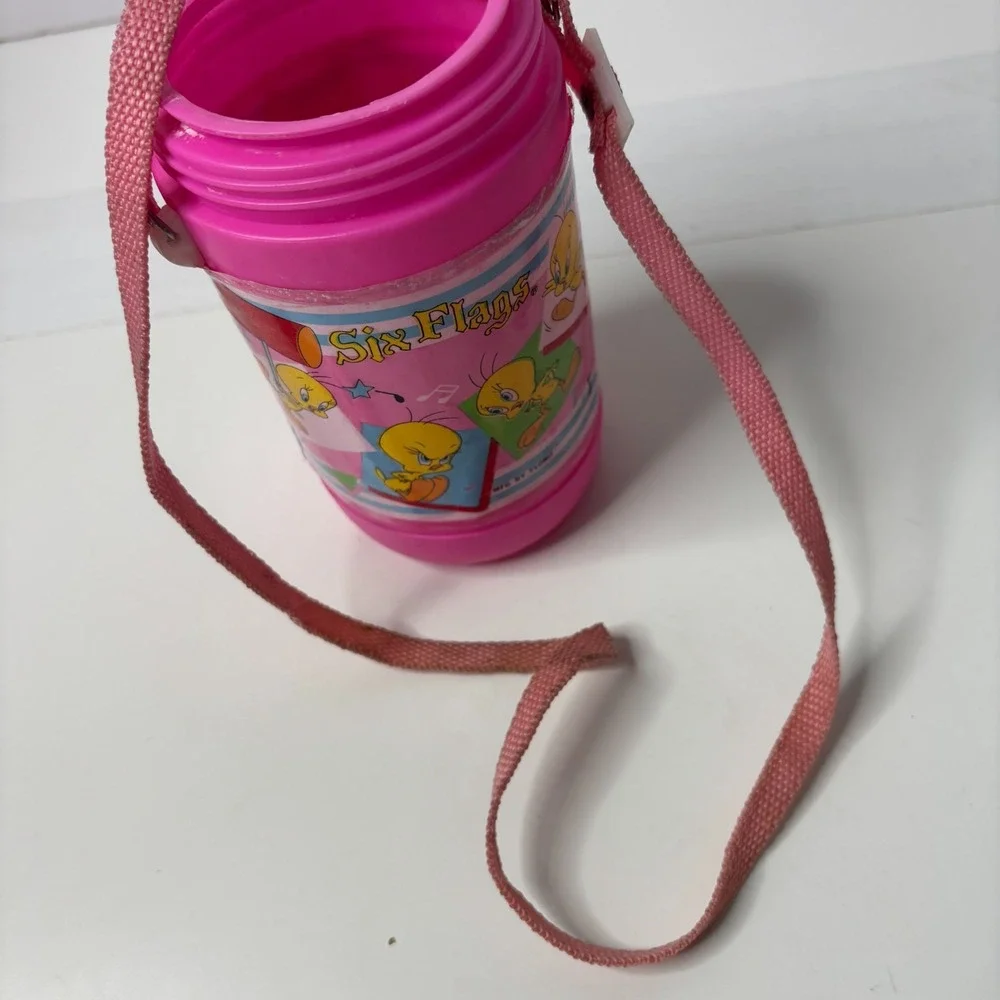 VTG 90s Six Flags Looney Tunes Souvenir Pink Cup Tweety Bird Sylvester Flomo SEE